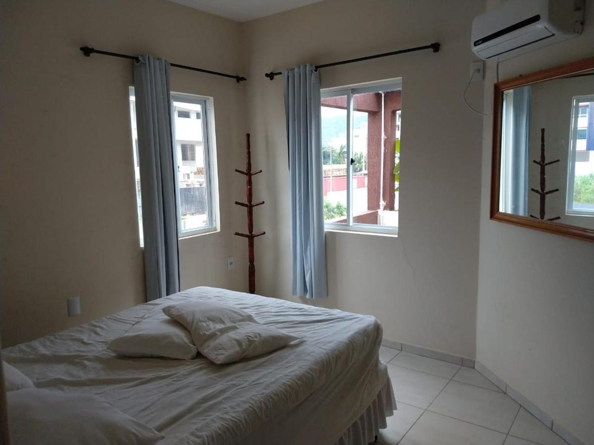 Residencial Melfi 3 Ap.8 Fundos *