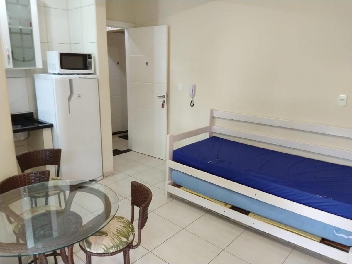 Residencial Melfi 3 Ap.8 Fundos